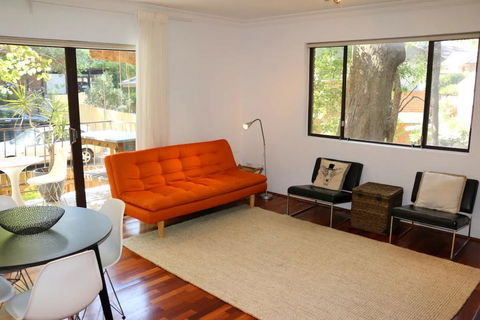 Spacious Apartment In Lane Cove Near CBD - Accommodation Bookings 0