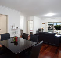 Spacious Family Apartment Close to Olympic Park - Accommodation Bookings