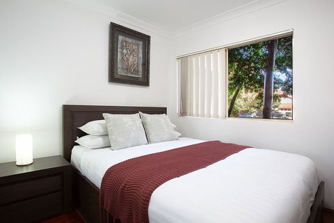 Spacious Family Apartment Close To Olympic Park - Accommodation Bookings 3