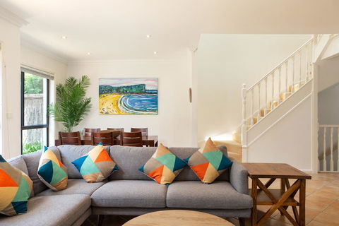 Spacious Home In The Heart Of Avalon Beach - Accommodation Bookings 1