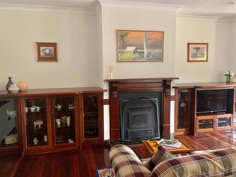 Spacious, Clean , Relaxing Country Escape Perfect For Large Groups And Families - Accommodation Bookings 2