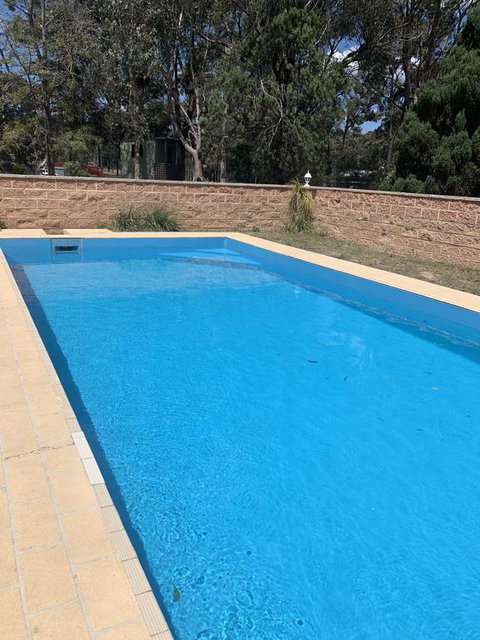 Spacious, Clean , Relaxing Country Escape Perfect For Large Groups And Families - Accommodation Bookings 1