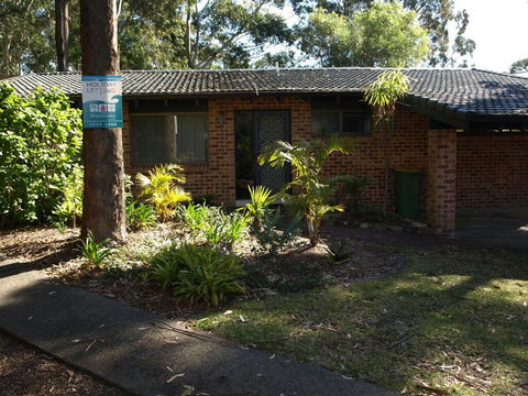 SPLASH - Accommodation Bookings 0
