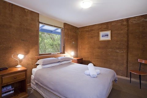 Split Point Cottages - Accommodation Bookings 1