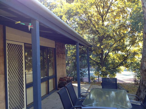 Split Point Cottages - Accommodation Bookings 2