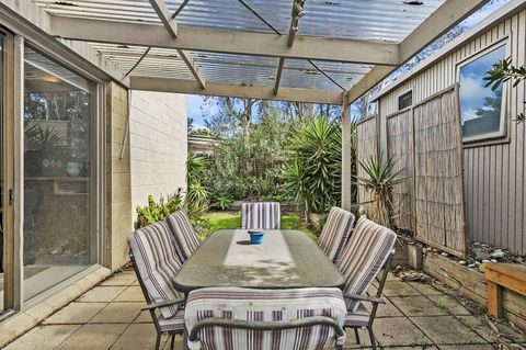 Spring Central 2-39 - Accommodation Bookings 2