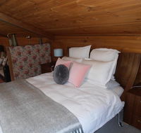 Springmead Rustic Cabin