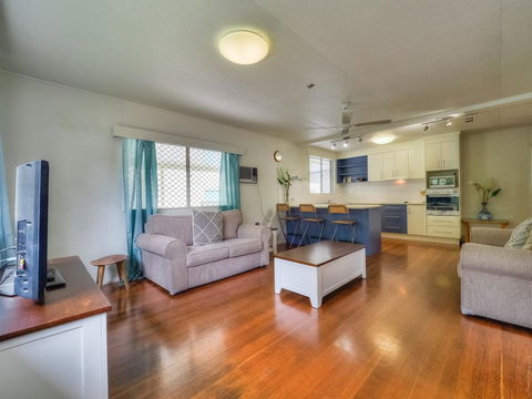 Starfish Shack By The Sea - Accommodation Bookings 2