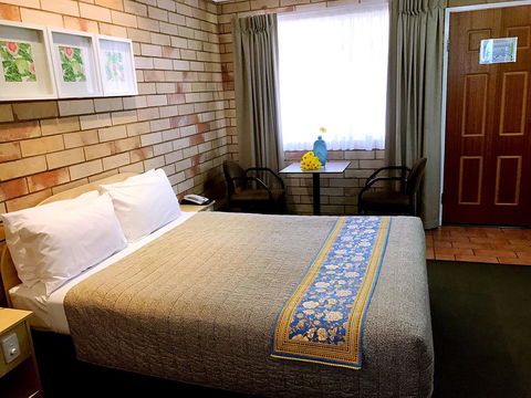 Starlight Motor Inn - Accommodation Bookings 2