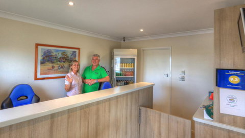 Starline Motor Inn - Accommodation Bookings 2