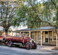 Steampacket Inn - Accommodation Bookings