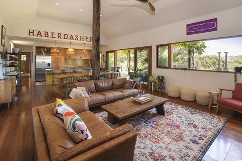 Stella - Accommodation Bookings 1