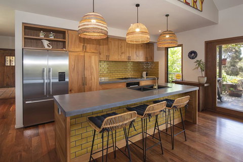 Stella - Accommodation Bookings 3