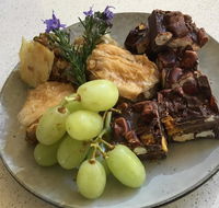 Stephanies Country Cottages - Accommodation Bookings