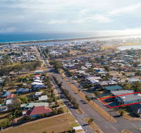 Stillwaters - Panoramic View of Lakes Entrance - Accommodation Bookings
