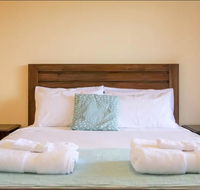 Stonehawke Place - Accommodation Bookings