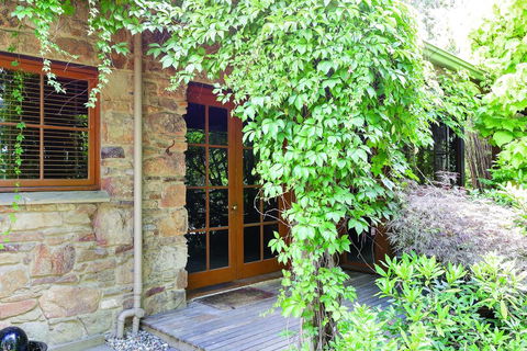 Stonehenge Retreat - Accommodation Bookings 0