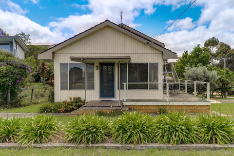 Stradbroke - Accommodation Bookings 2