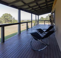 Studio 165 Hidden Gem on 50 acres with bay views - Accommodation Bookings