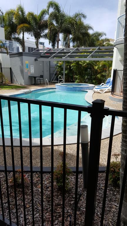 Studio Apartment Mooloolaba Beach Holiday Management - Accommodation Bookings 2