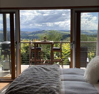 Studio with stunning mountain views - Accommodation Bookings