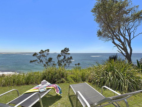 Stunning Ocean Views - Accommodation Bookings 0