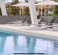 Stunning Oceanview 2BR unit Free carpark  WIFI - Accommodation Bookings