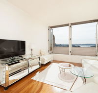 Stunning Sydney Harbour Views - Accommodation Bookings