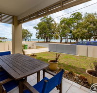 Stunning Waterfront Home with pool - Sylvan Beach Esp Bellara