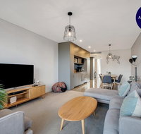 STYLISH CAMPERDOWN APARTMENT and PARKING INC - Accommodation Bookings