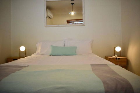Stylish Cute Cottage In McMahons Point - Accommodation Bookings 2