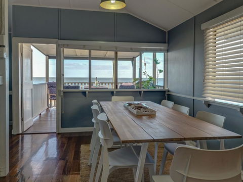 Sublime Beachfront Queenslander On The Esplanade - Accommodation Bookings 0