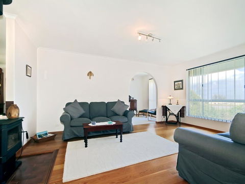 Sun & Sea - Accommodation Bookings 1