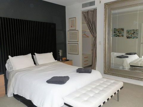 Sun, Sand, Sea And Salty Kisses Cottesloe Beach House - Accommodation Bookings 2