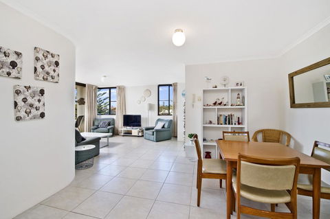 Sundial 503 8-10 Hollingworth Street - Accommodation Bookings 2