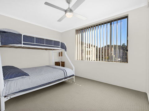 Sundowner Apartment 10 - Accommodation Bookings 3