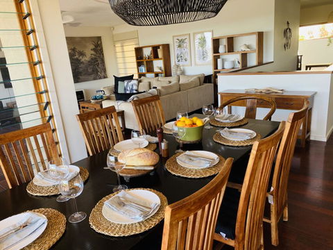 Sundecks - Accommodation Bookings 1