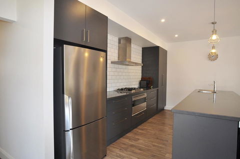 SUNNYSIDE - SURF SIDE - Accommodation Bookings 3