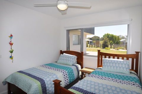 SUNNYSIDE - SURF SIDE - Accommodation Bookings 2