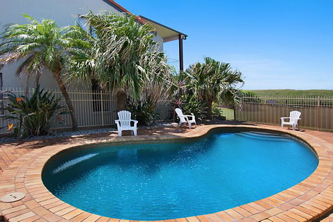 Sunrise Reef Unit 4 - Lennox Head - Accommodation Bookings 1