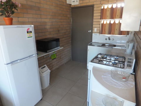 Sunrise Units - Accommodation Bookings 3