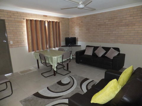 Sunrise Units - Accommodation Bookings 2