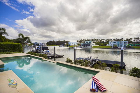 Sunset Circle At The Cove - Accommodation Bookings 0