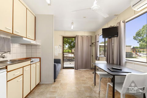 Sunset Top Tourist Park - Accommodation Bookings 2