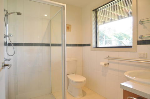 SUNSET WATERS - INLET SIDE - Accommodation Bookings 2