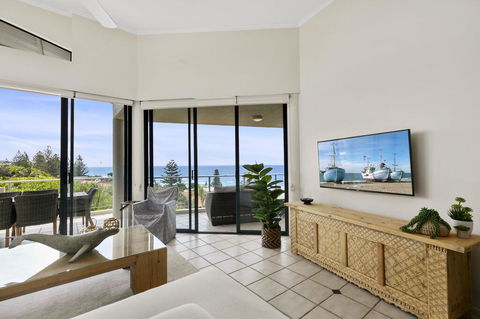 Sunshine Beach Penthouse With Beach Views - Unit 9/21 Park Crescent, Sunshine Beach - Accommodation Bookings 3