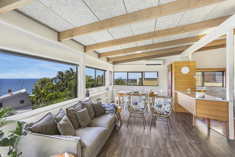 Sunshine Beach Shack - Accommodation Bookings 1