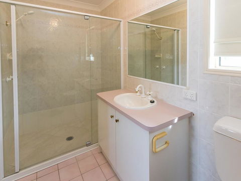 Superb Location - Hervey Bay - Accommodation Bookings 1