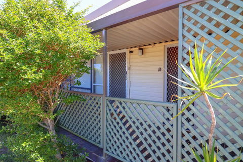 Surfs Up - Accommodation Bookings 1