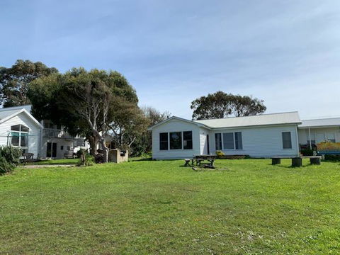Surfside Backpacker - Accommodation Bookings 0